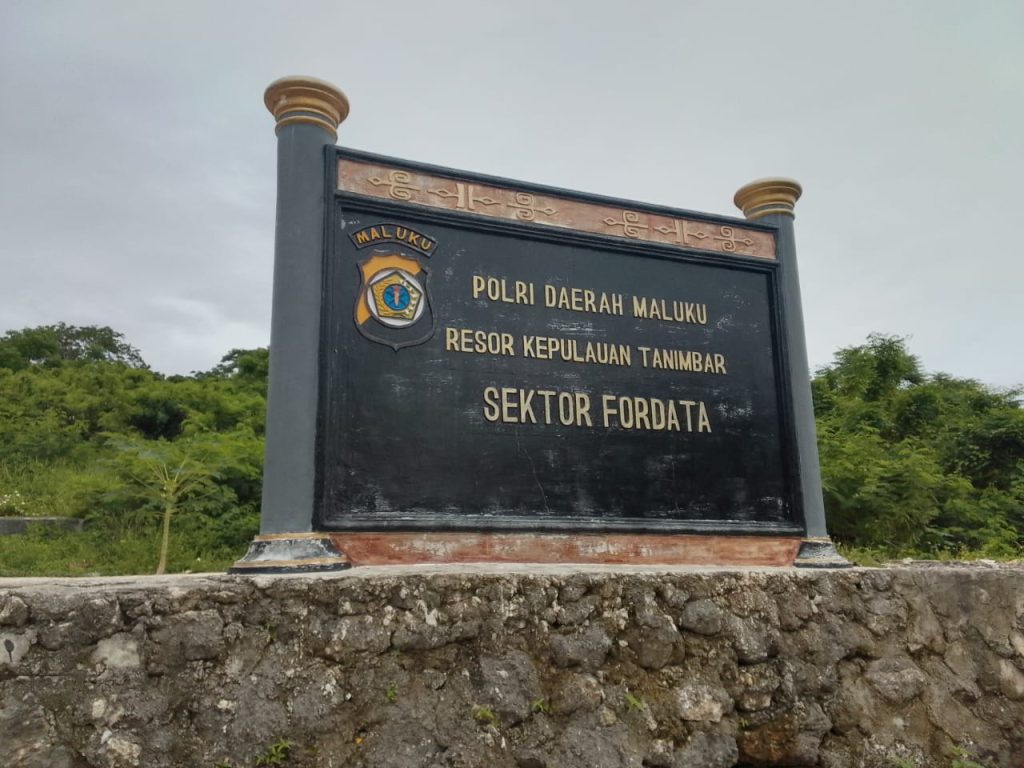 Kendala Jaringan Internet di Polsek Fordata Terkait Letak Geografis yang Menantang