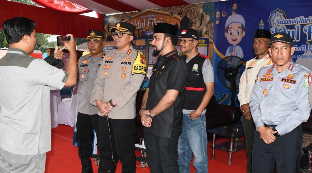 Lebaran H-3, Kapolres Bersama Bupati Aceh Timur Tinjau Pospam dan Posyan