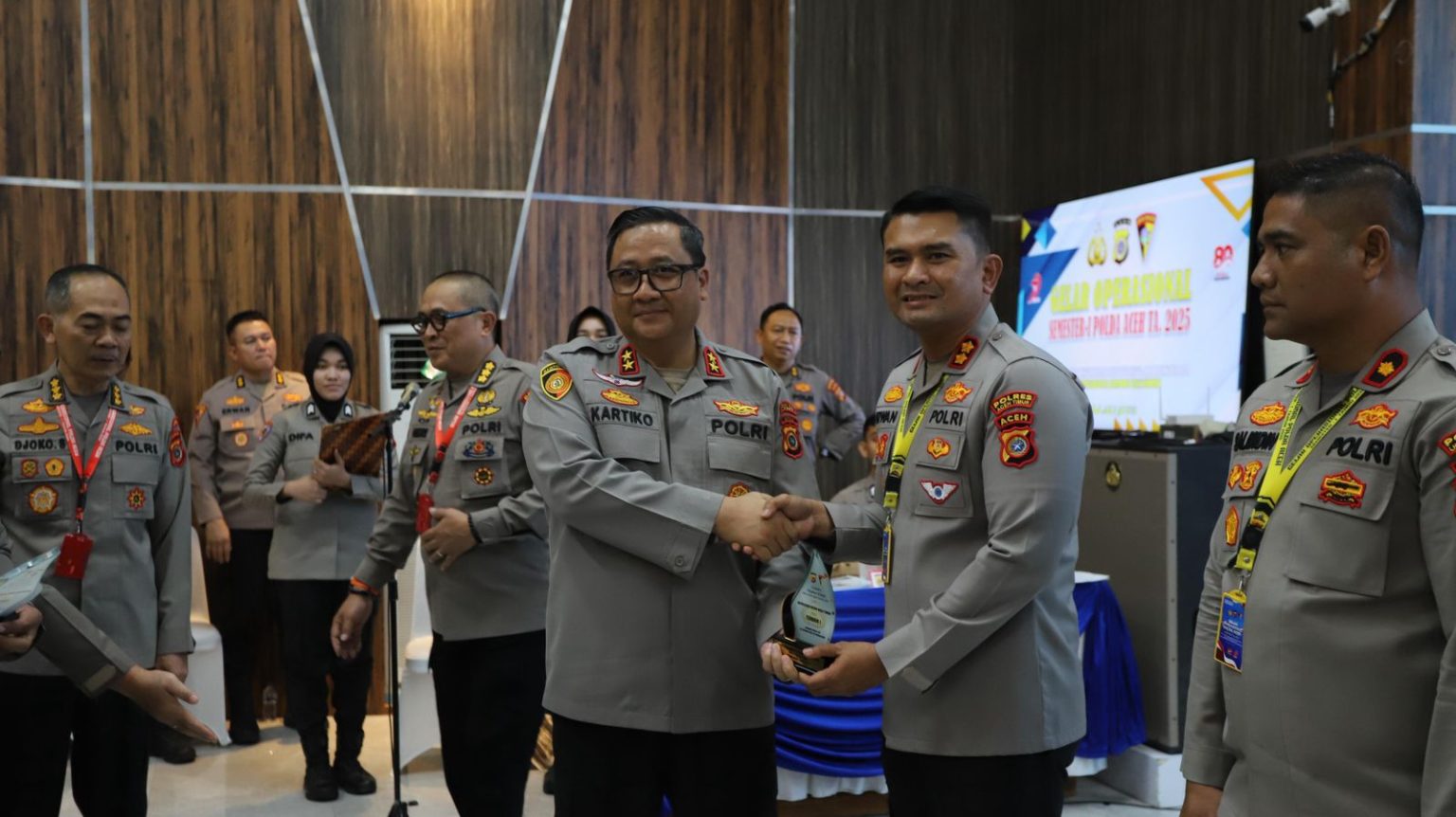 Polres Aceh Timur Terima Dua Penghargaan Terbaik