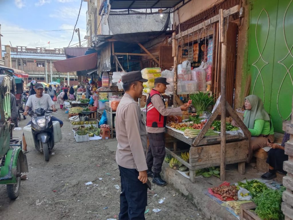 Polsek Kuala Simpang Berikan Himbauan Kamtibmas Melaui Patroli Dialogis