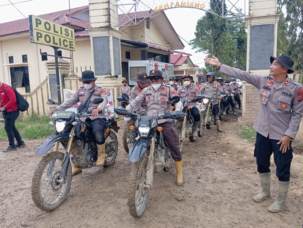 Pelepasan bantuan polres Aceh Tamiang