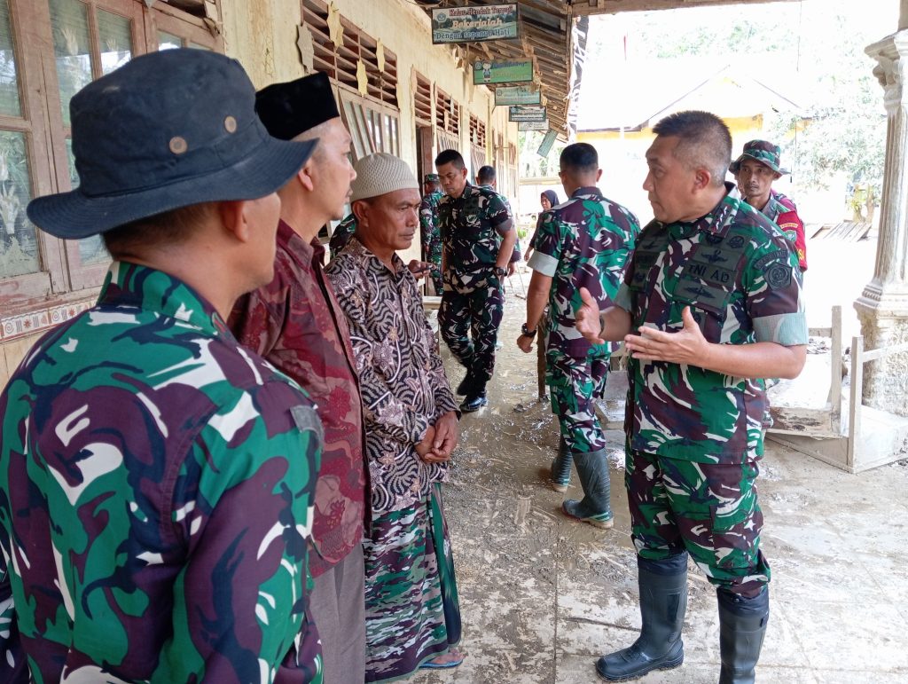 Komandan Jenderal Akademi TNI, Letjen TNI Sidharta Wisnu Graha