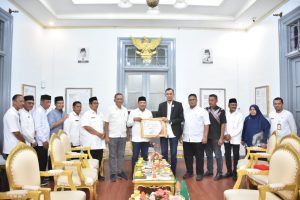 Pemkab BIREUEN menerima penghargaan