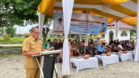 Plt Sekda Lepas 190 Mahasiswa KKN UNUSU, Dukung Pemulihan dan Pembangunan Aceh Tamiang