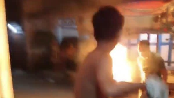 Diduga Kesal Saat Bertengkar, Seorang Anak Bakar Ayah Kandung di Medan