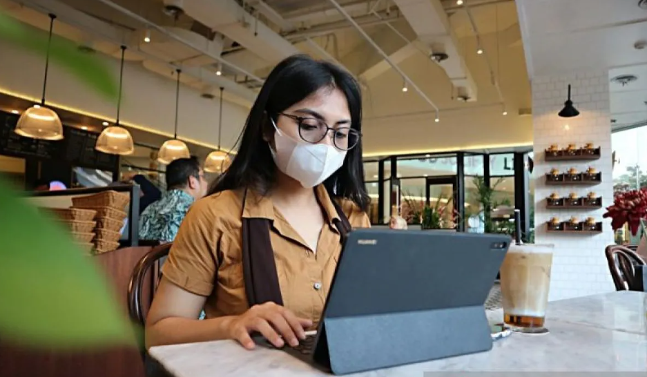 WFH Tingkatkan Tekanan Psikologis bagi Pekerja yang Tinggal Sendiri