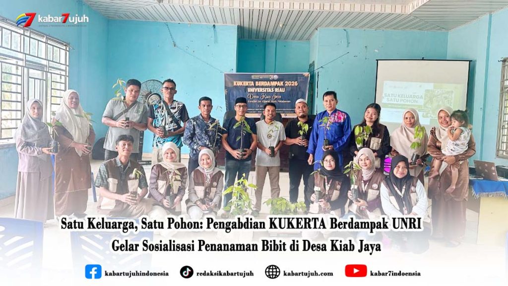 Satu Keluarga, Satu Pohon: Pengabdian KUKERTA Berdampak UNRI Gelar Sosialisasi Penanaman Bibit di Desa Kiab Jaya