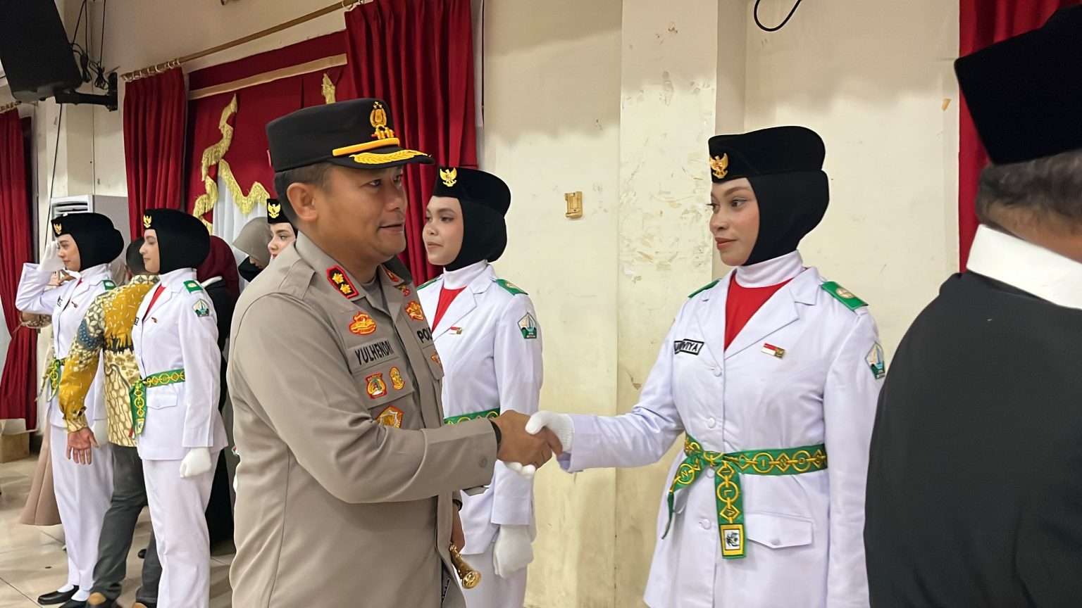 Kapolres Bireuen Hadiri Upacara Pengukuhan Paskibraka
