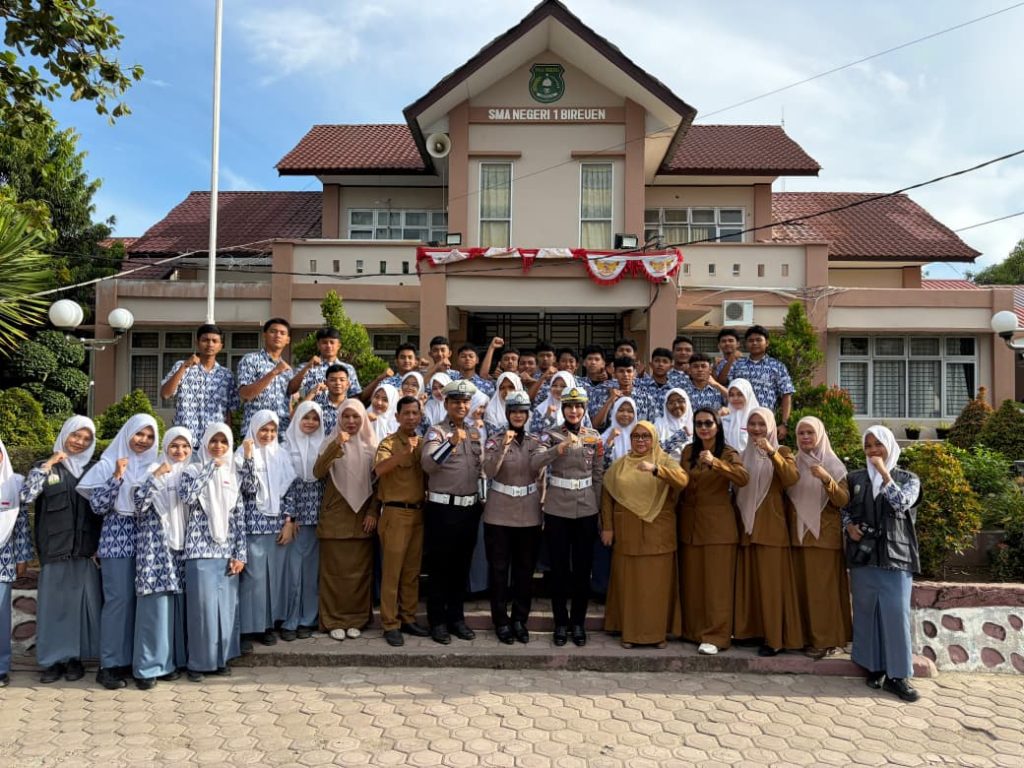POLANTAS AJAK SISWA SMAN 1 BIREUEN TINGKATKAN KEDISIPLINAN DAN HINDARI PERILAKU TIDAK BAIK