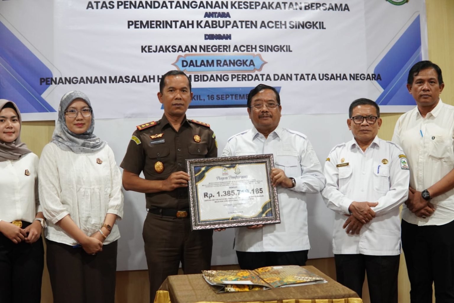Perkuat Sinergi Hukum, Pemkab Aceh Singkil dan Kejari Jalin Kerja Sama Bidang Perdata dan Tata Usaha Negara