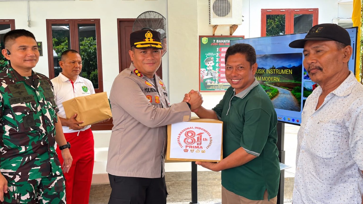 Kapolres Bireuen Hadiri Bakti Sosial HUT TNI ke-81, Sinergi TNI–Polri Diperkuat