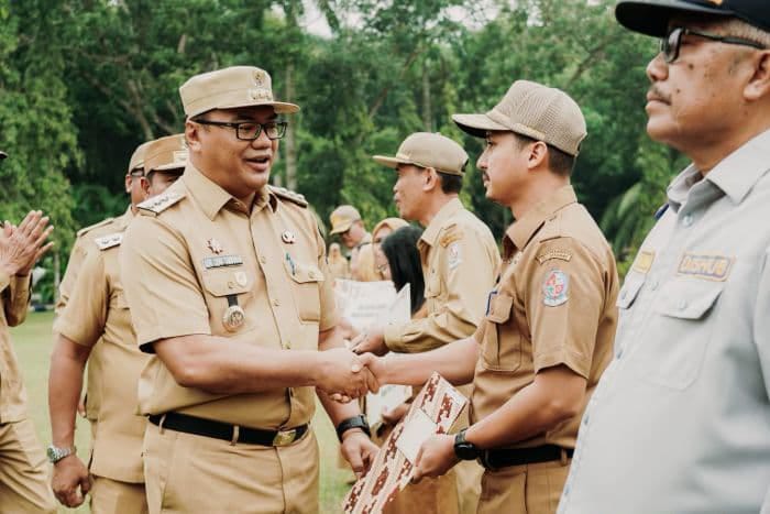 Oknum Kepala SD, Dibebas tugaskan Serta Anak Dan Menantunya,Diputus Kontrak PPPK Oleh Bupati Deli Serdang