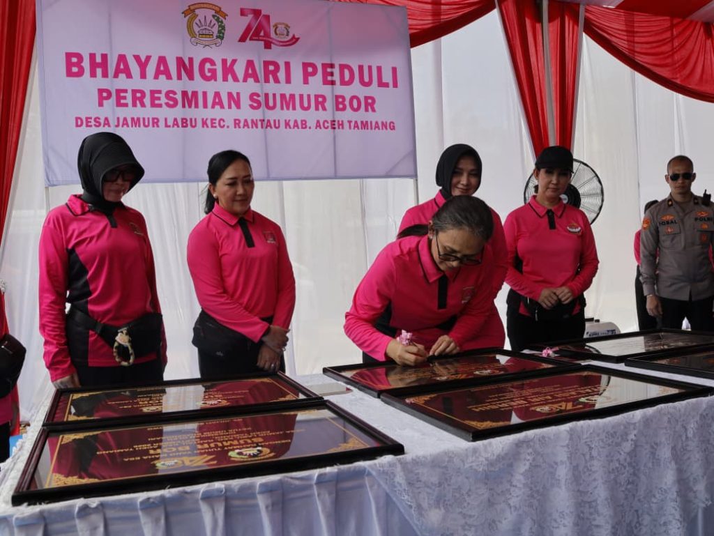 82 Titik Sumur Bor dan Instalasi Air Bersih Bhayangkari Peduli di Aceh Diresmikan