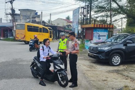 Wujudkan Kamseltibcarlantas, Sat Lantas Polres Aceh Singkil Gencar Laksanakan Strong Point Pagi